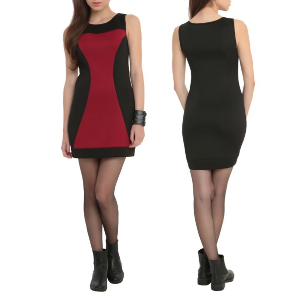 Marvel Her Universe Black Widow Dress
